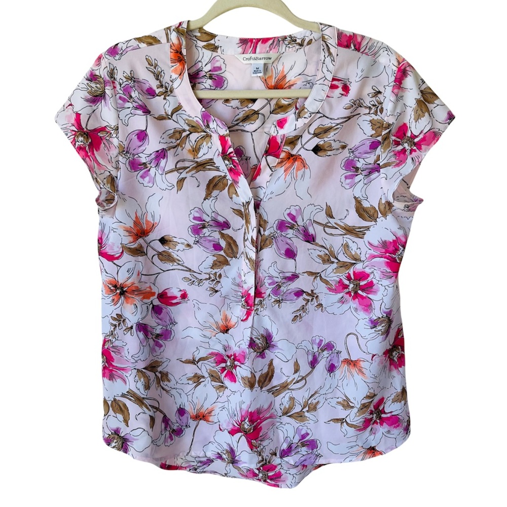 Croft & Barrow Medium Short Sleeve V Neck Floral Top